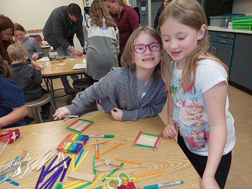 CREATIVE FRAMES AT THE HOLIDAY HOOPLA!